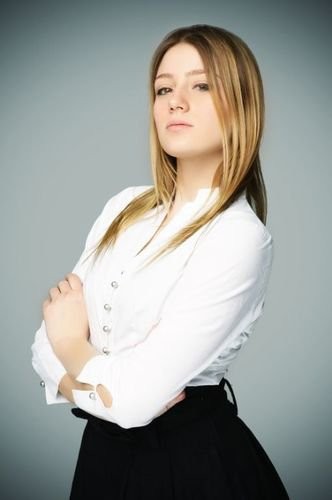 Gizem Karaca Fotoğrafı