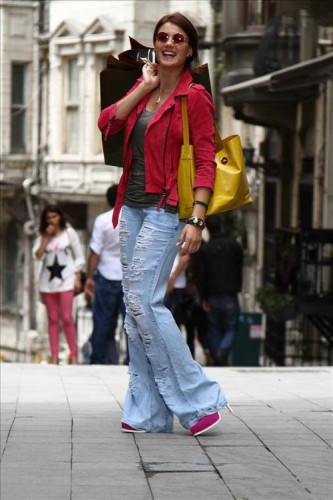 Gizem Karaca Fotoğrafı