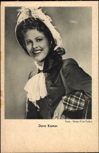 Dora Komar fotoğrafı