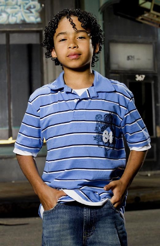 Noah Gray-Cabey fotoğrafı