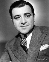 Akim Tamiroff fotoğrafı