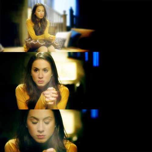 Troian Bellisario Fotoğrafı