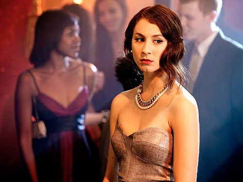 Troian Bellisario Fotoğrafı