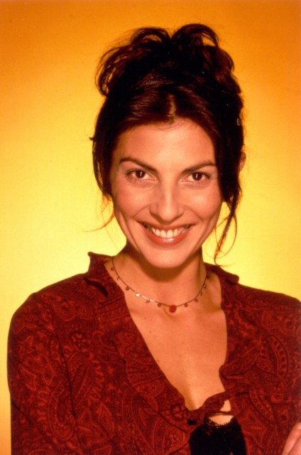 Gina Bellman Fotoğrafı