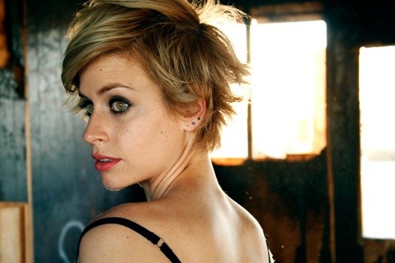 Elizabeth Saydah fotoğrafı