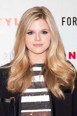 Ana Mulvoy-Ten Fotoğrafı