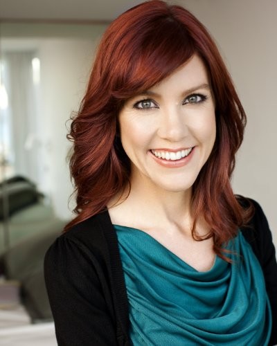 Belinda Bromilow fotoğrafı