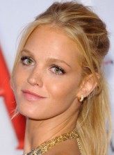 Erin Heatherton fotoğrafı