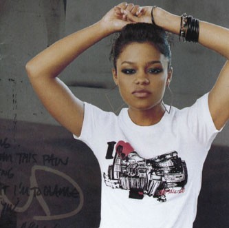 Fefe Dobson Fotoğrafı