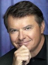 Robert Urich fotoğrafı