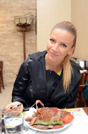 Ivana Sert Fotoğrafı