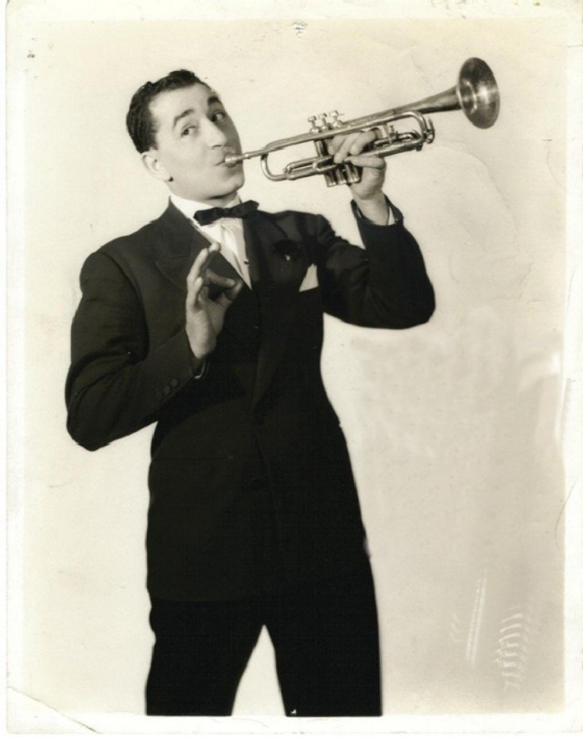 Louis Prima fotoğrafı