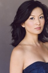 Michelle Krusiec fotoğrafı