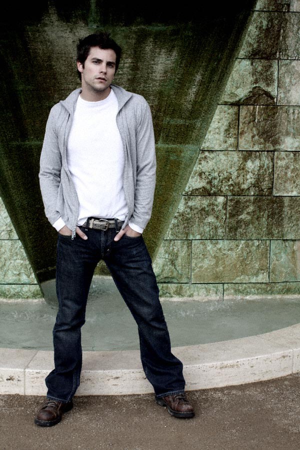 Brant Daugherty fotoğrafı