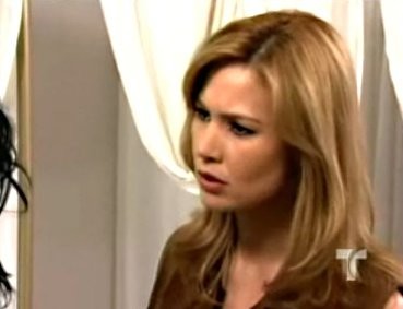 Paola Toyos Fotoğrafı