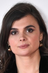 Gwyneth Keyworth fotoğrafı