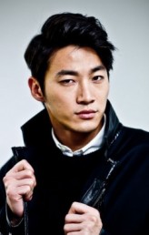 Jung Dong-hyun fotoğrafı