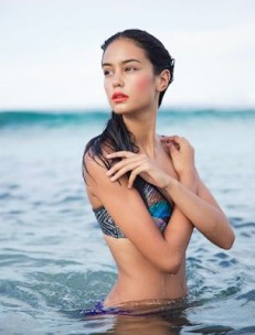 Courtney Eaton Fotoğrafı