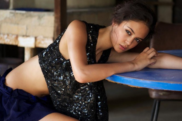 Courtney Eaton Fotoğrafı