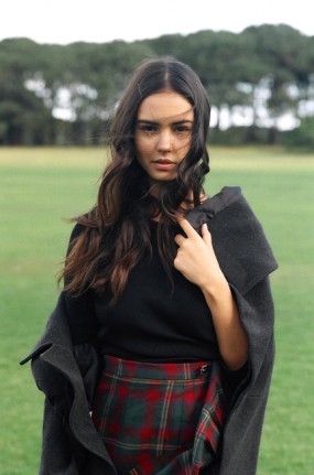 Courtney Eaton Fotoğrafı