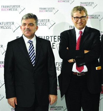 Orhan Pamuk fotoğrafı