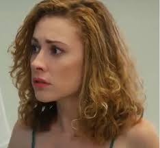 Açelya Topaloğlu Fotoğrafı