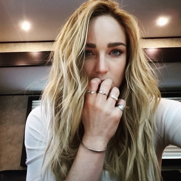 Caity Lotz Fotoğrafı