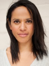 Sara Zwangobani fotoğrafı