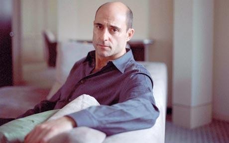 Mark Strong Fotoğrafı