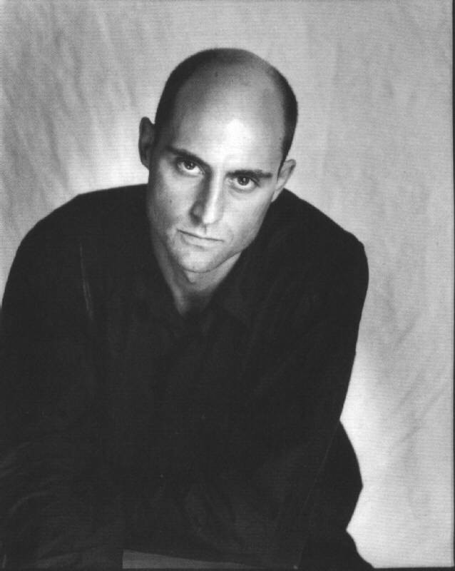 Mark Strong fotoğrafı