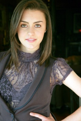 Kathryn McCormick Fotoğrafı