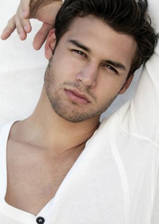 Ryan Anthony Guzman Fotoğrafı