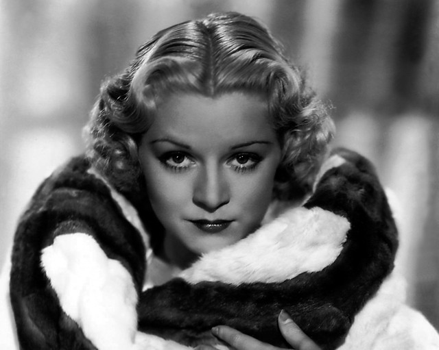 Claire Trevor fotoğrafı