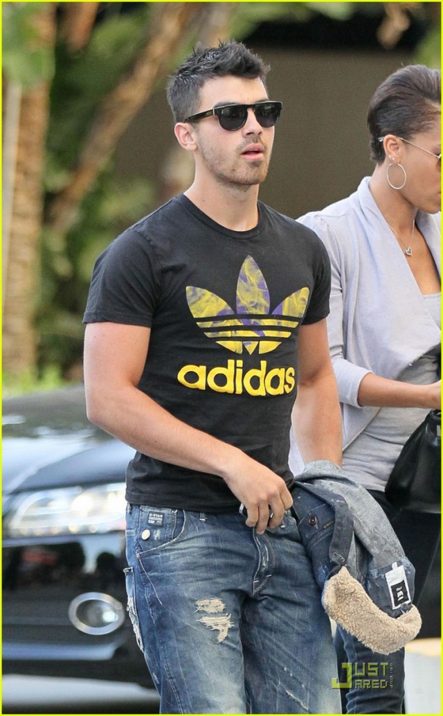 Joe Jonas Fotoğrafı