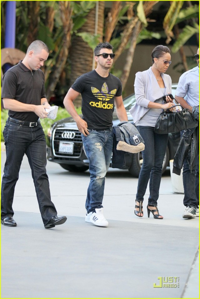 Joe Jonas Fotoğrafı