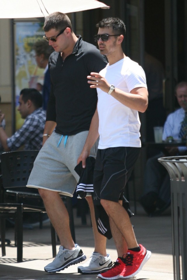 Joe Jonas Fotoğrafı