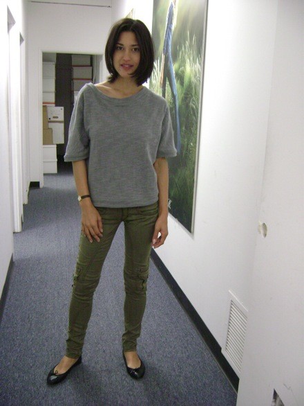 Julia Jones Fotoğrafı