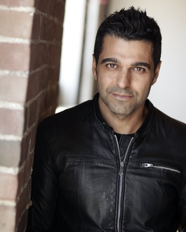 Julian Tassielli fotoğrafı