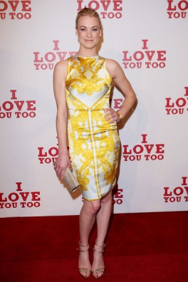 Yvonne Strahovski Fotoğrafı