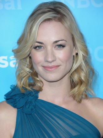 Yvonne Strahovski Fotoğrafı