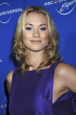 Yvonne Strahovski Fotoğrafı