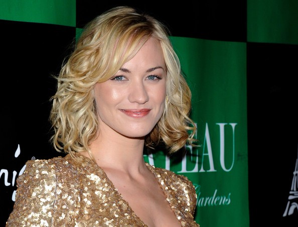 Yvonne Strahovski Fotoğrafı