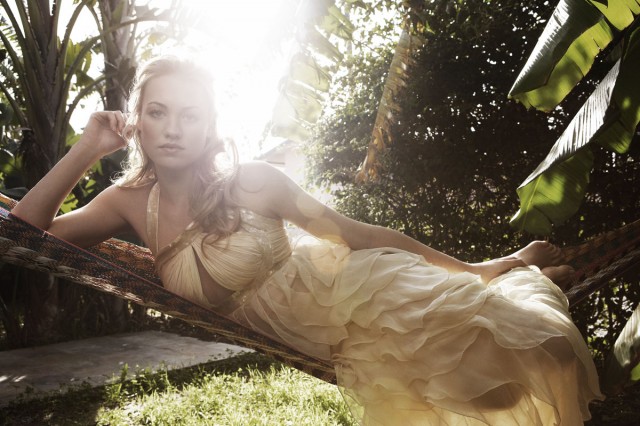 Yvonne Strahovski Fotoğrafı