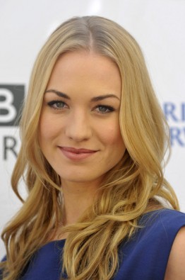 Yvonne Strahovski Fotoğrafı