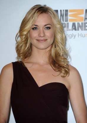 Yvonne Strahovski Fotoğrafı
