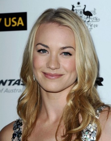 Yvonne Strahovski Fotoğrafı