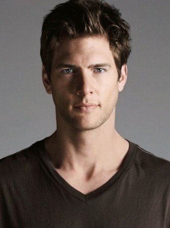 Ryan McPartlin Fotoğrafı