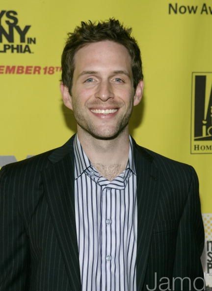 Glenn Howerton fotoğrafı