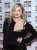 Laura Whitmore fotoğrafı