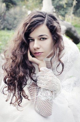 Gözde Duru Fotoğrafı